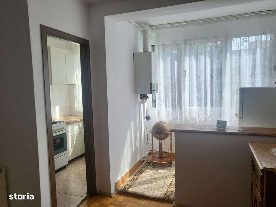 Garsonieră de închiriat, Centrul Civic, 28mp
