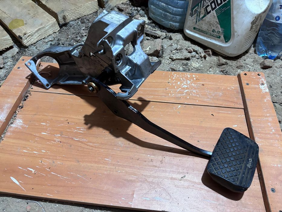 Запчасти Ауди 100 с4