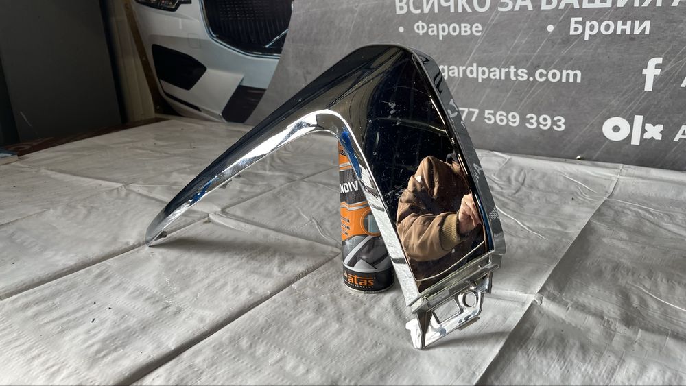 2 бр дясна лайстна на предна броня Mitsubishi Outlander 2016-2021