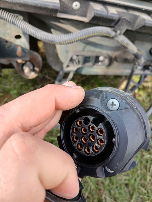 теглич за кола 160 левa