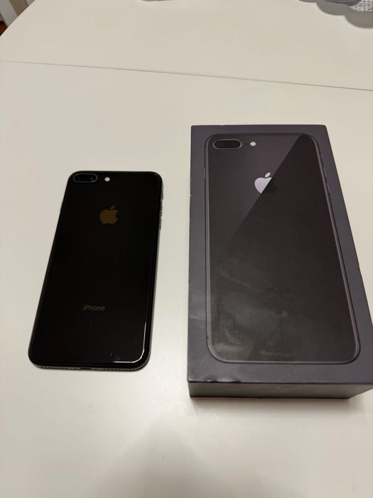 iPhone 8 plus 256GB с кутия