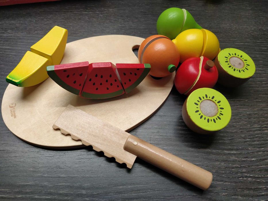 комплект плодове, дървени