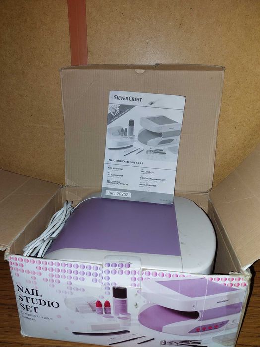 Лампа за маникюр