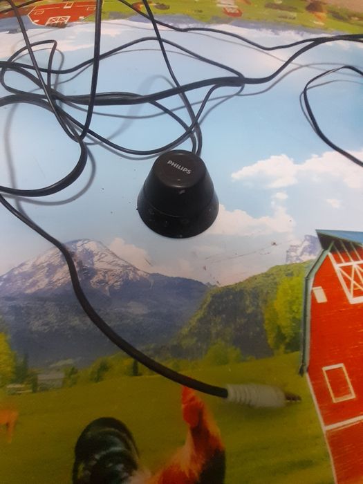 Sistem Philips subwoofer cu 2 sateliți