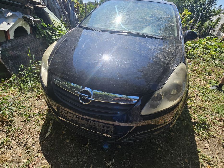 Dezmembrez opel corsa D 1.3 cdti
