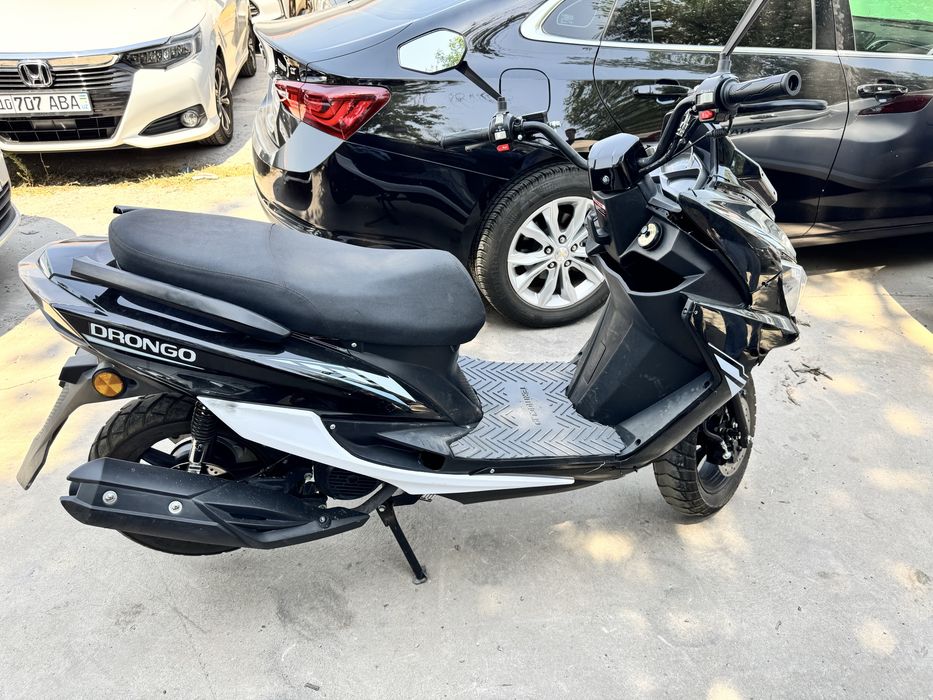 Скутер, тигр 150куб