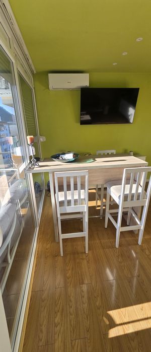 Vand masa si 4 scaune