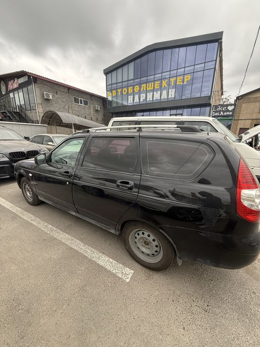 Lada Priora универсал 2013 года