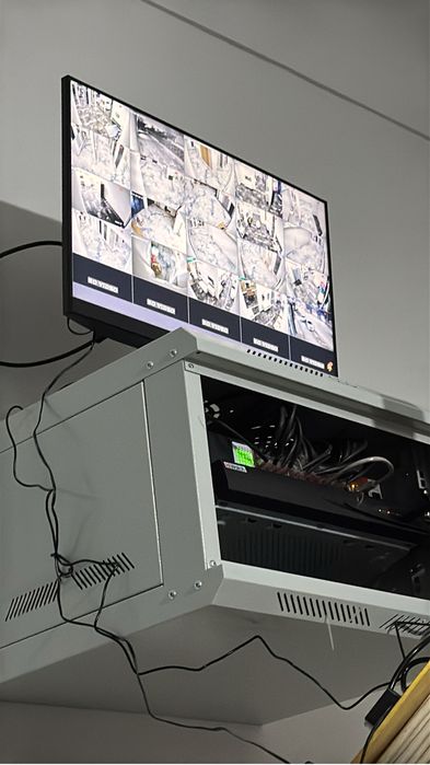 Установка камера  видеонаблюдения