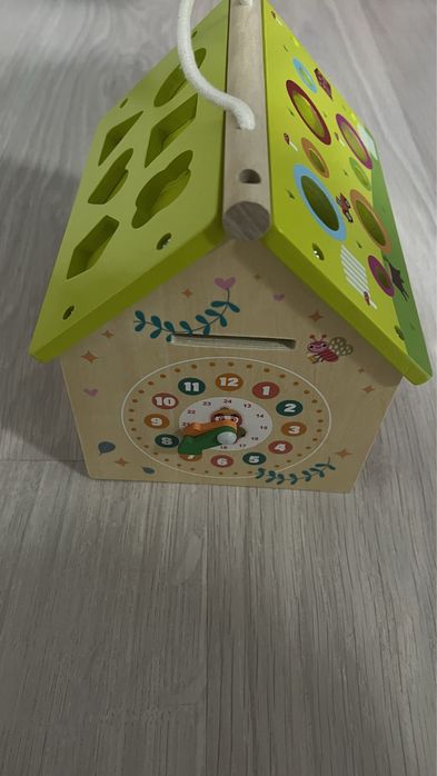 Продаю игрушки для развития детей