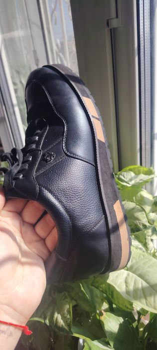 Продам мужские туфли