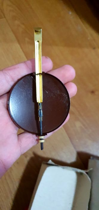 Продам настенные часы с кукушкой новый