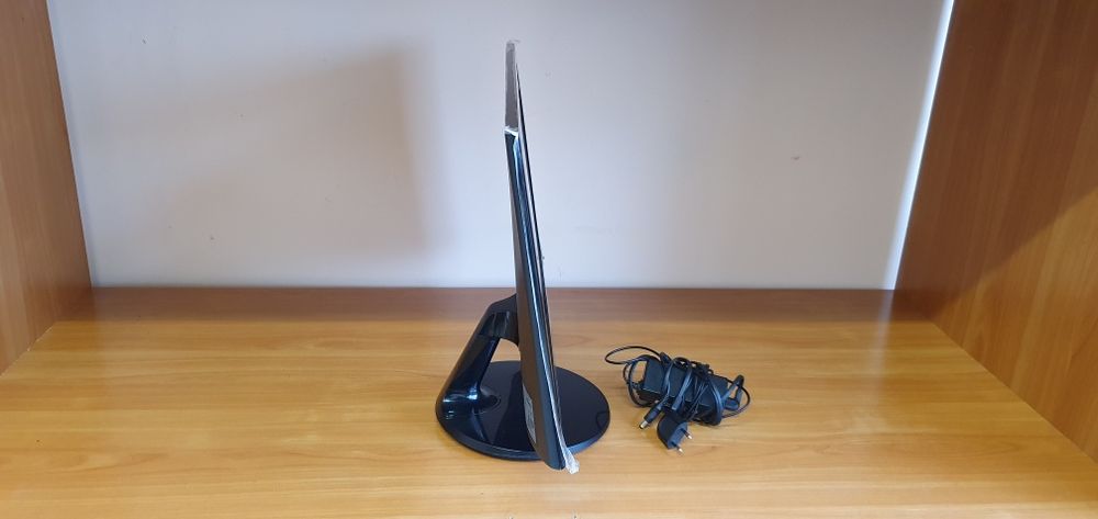 Монитор Samsung 21,5" HDMI/VGA