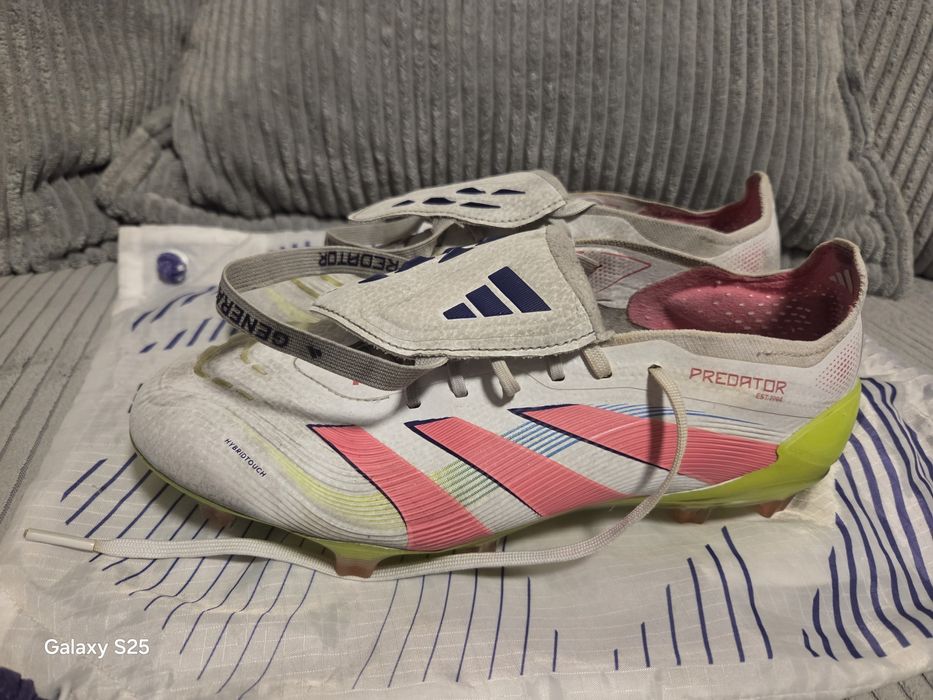 Ghete Adidas Predator