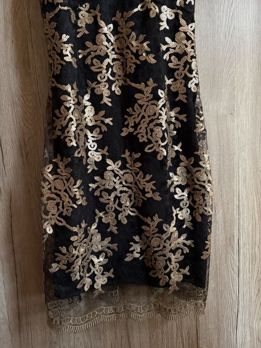 GUESS Чисто Нова с етикета оригинална  рокля от две части размер XS