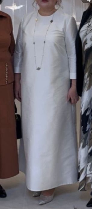 Вечерние платья 48-50 размер