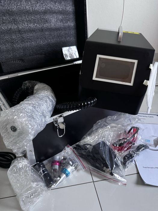 Aparat Profesional Picolaser / Laser Nd:YAG FG069 – Îndepărtare Tatuaje & Peeling Carbon (Nou / Pachet Complet)