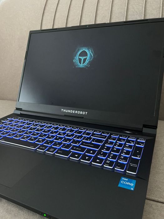 Игровой ноутбук Thunderobot