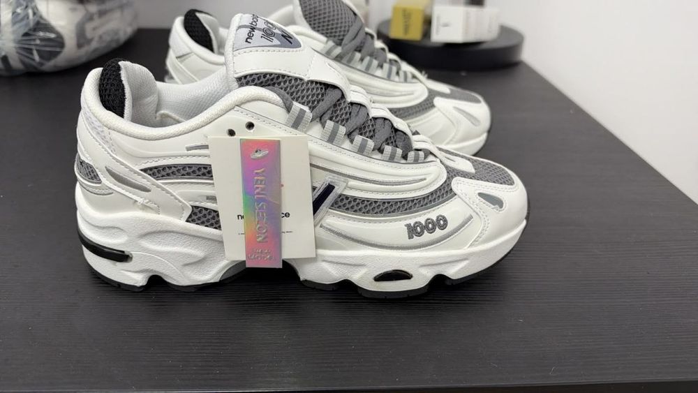 Adidași New Balance