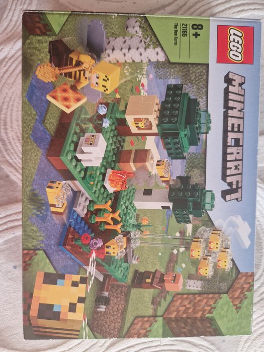Vând Lego 21165 Minecraft