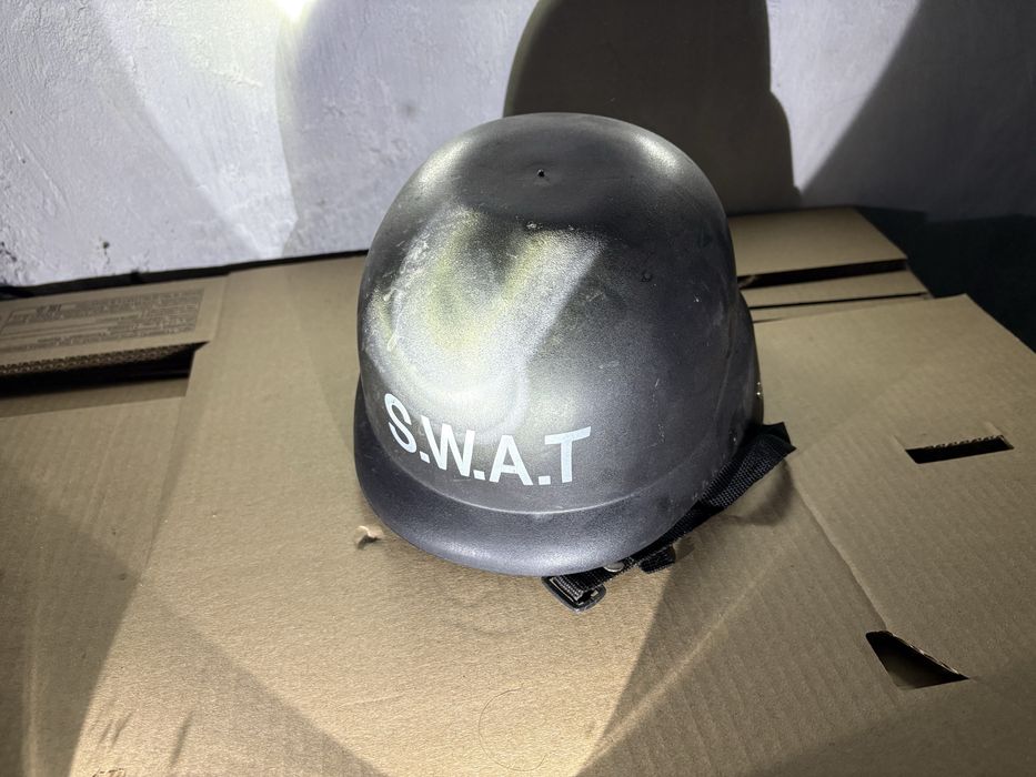 Детский шлем S.W.A.T.