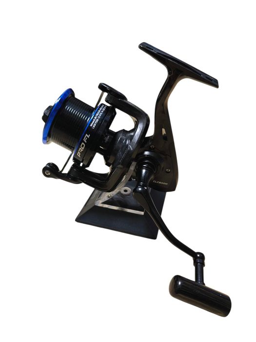 Mulineta Feeder PRO FL CARBON LIGHT CARP 6000 New 2025