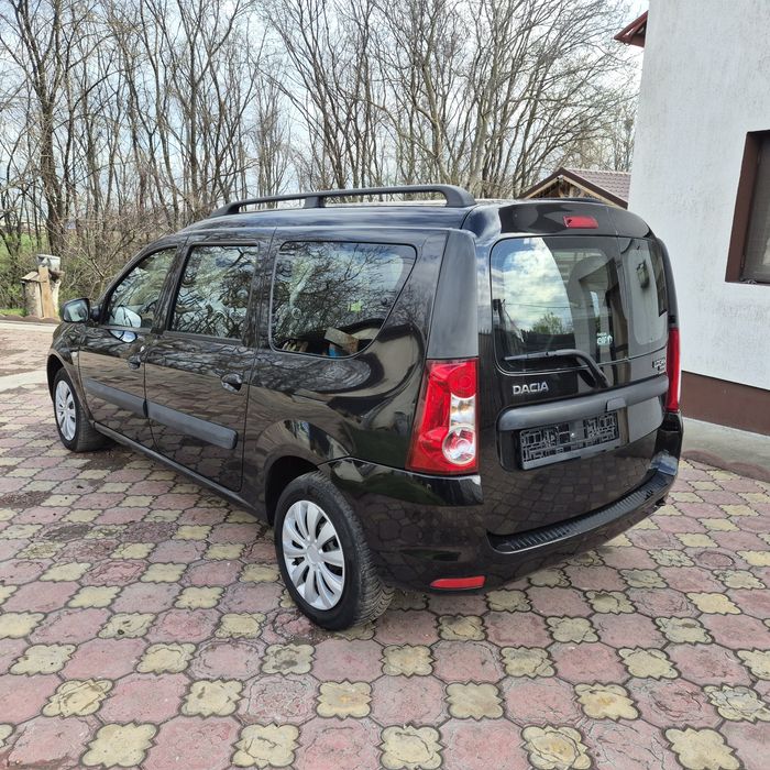 Dacia Logan MCV - 7 locuri - 1.6 MPI - Ediție "Black line"