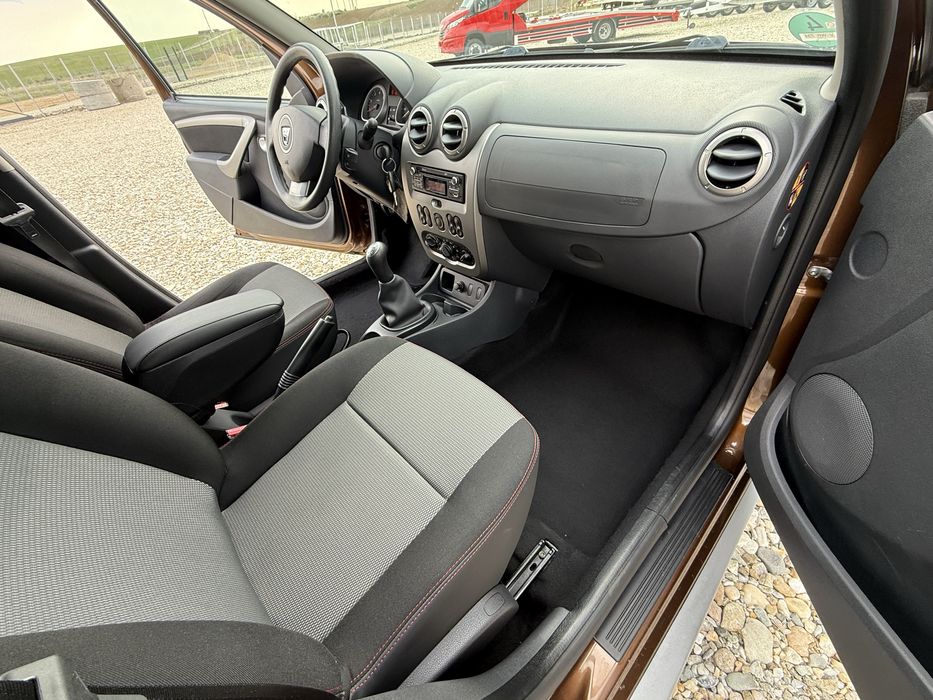 Dacia Duster / 2013 / 67000 Km Reali / 1.6 Benzina / Aer / Euro 5 /