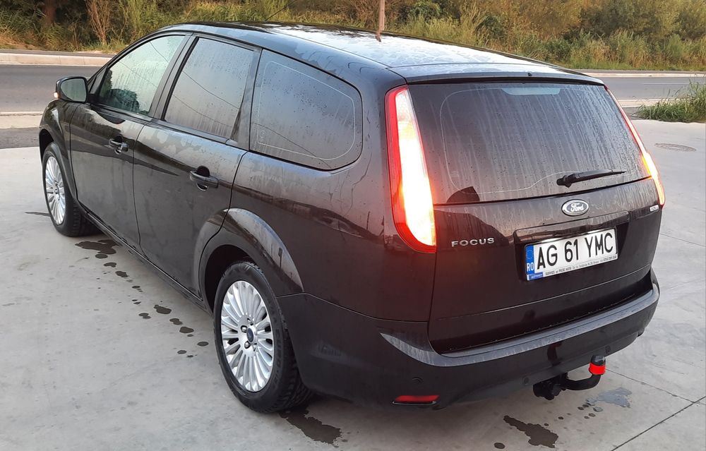 FORD Focus 2010 — imagine 3