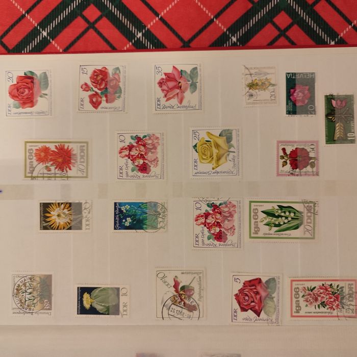 Clasor timbre cu tematica flori