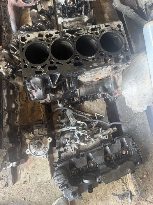 Двигател CUN 2.0тди 184 коня на части / 2.0tdi 184 vw
