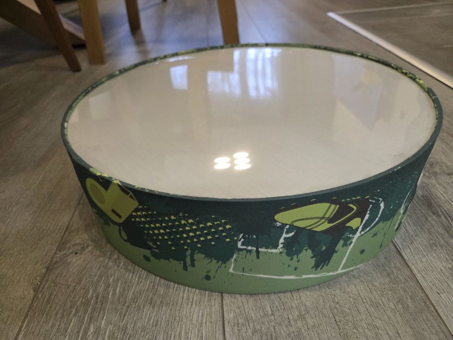 Лампа футболна зелена