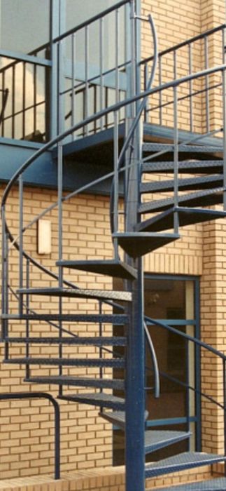 Лестницы каркас и под ключ