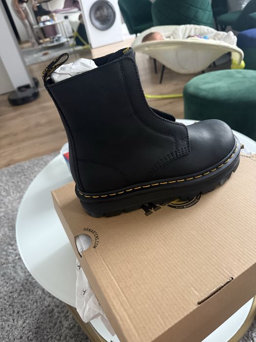 Bocanci Dr martens