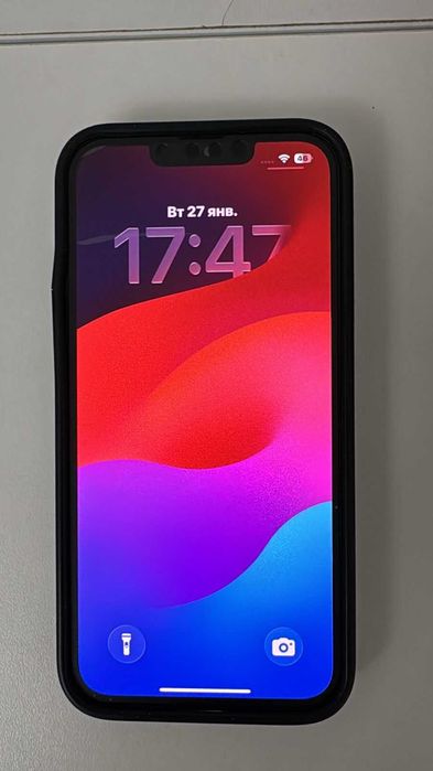 Телефон Iphone 13 б/у