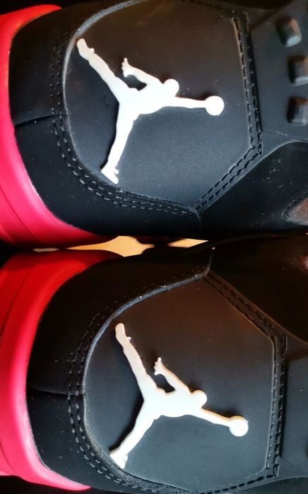 Jordan 4 Red Thunder