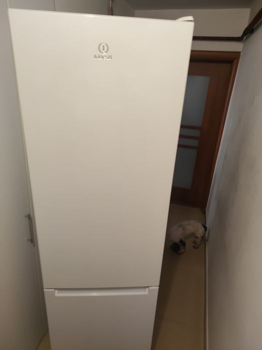Frigider Indesit