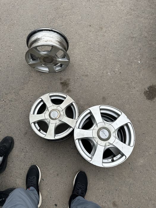 Продам диски 14 размер