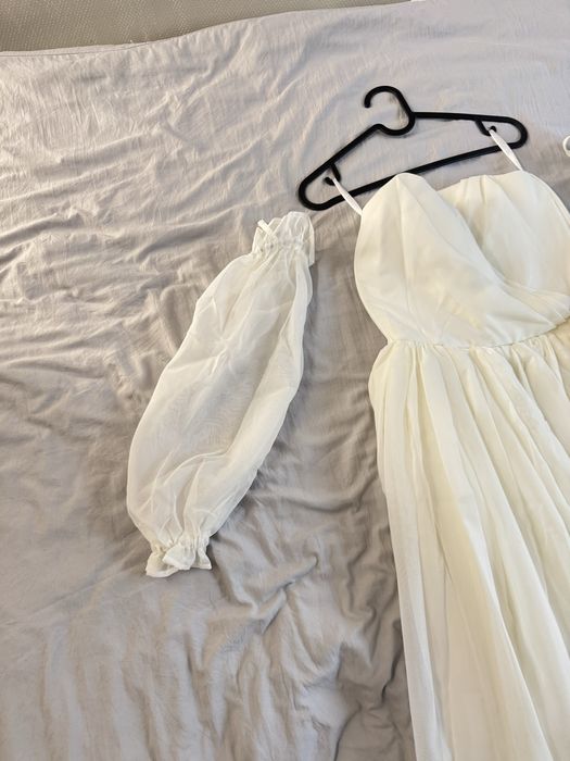Сватбена рокля (цвят екрю) S/36