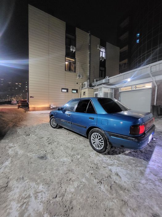 Продам срочно мазда 323