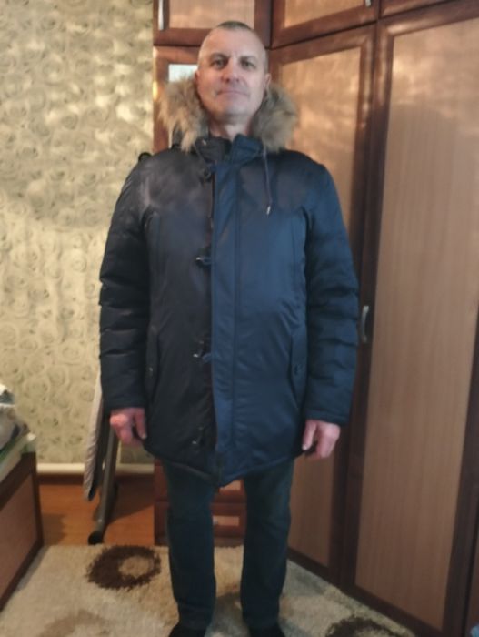 Продам куртку Аляску.