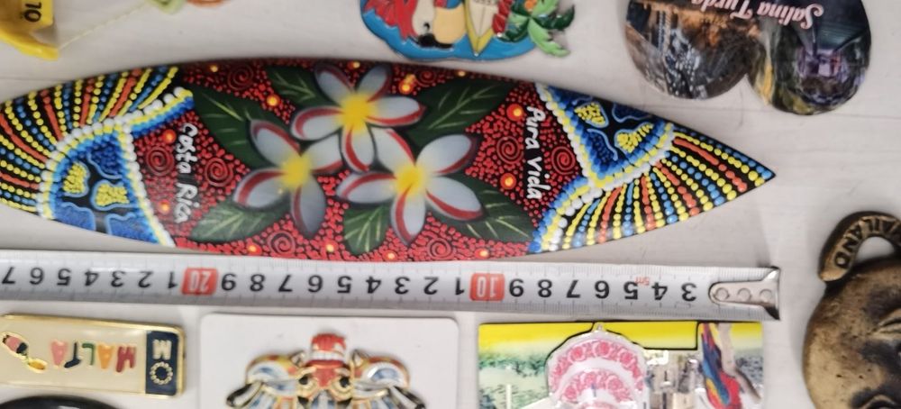 Лот екзотични магнити.