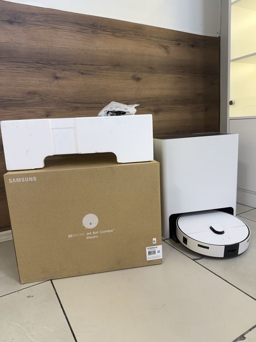 Робот пылесос Samsung Bespoke Jet Bot Combo