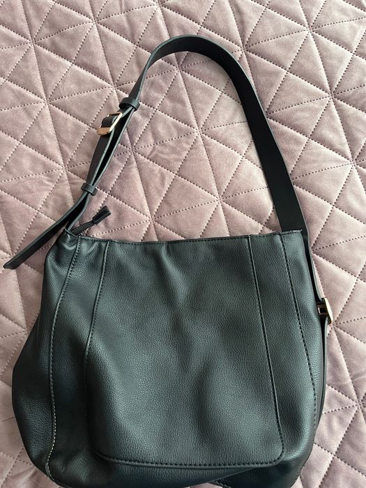 Черна чанта Parfois