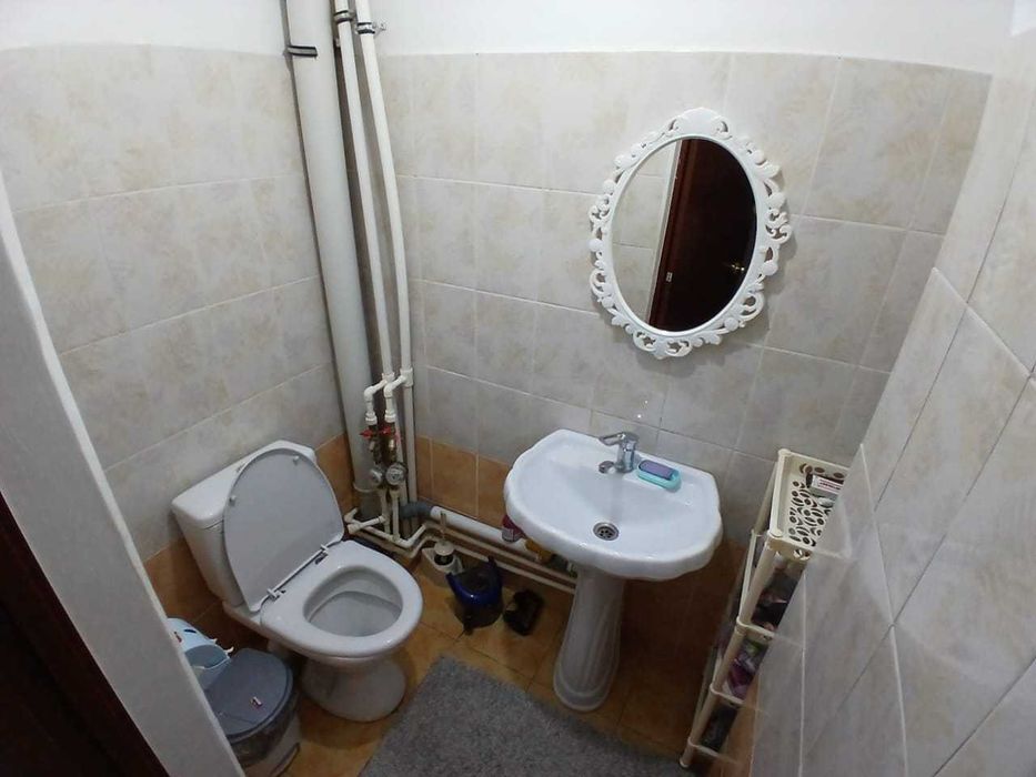 Продам 2 комн. квартиру в Уральске