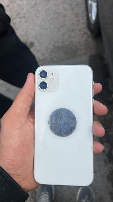 Iphone 11 сатылады