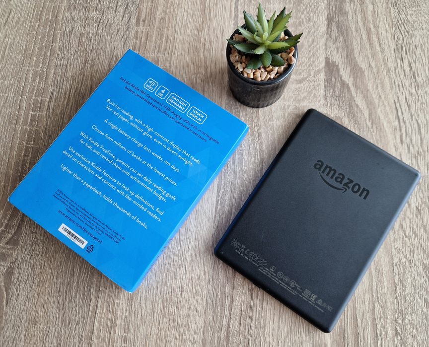 БЕЗПЛАТНА ДОСТАВКА Amazon Kindle 8th generation електронен четец