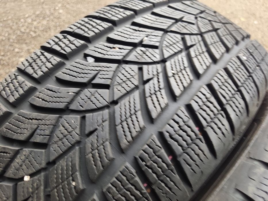 235/55/19" 4бр Good year ultra grip performance, dot3922,7-8mm