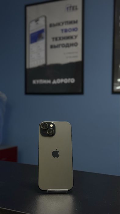 iPhone 15 128  GB
