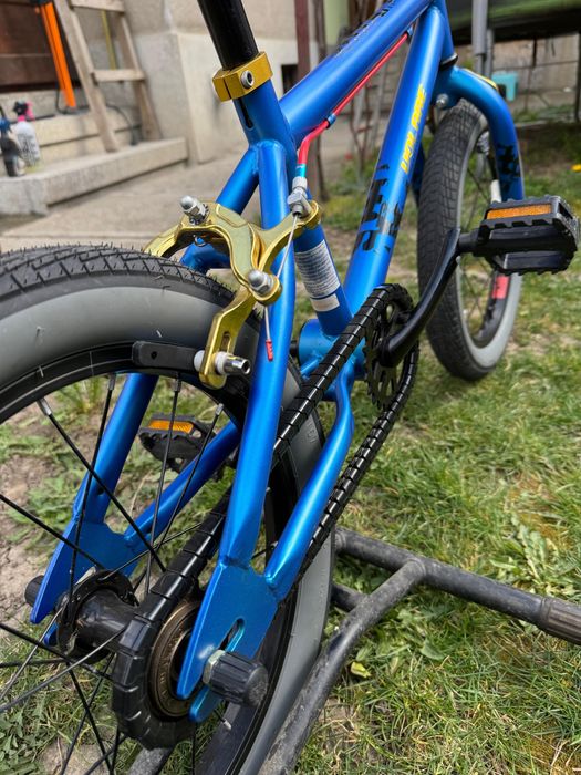 Bicicleta BMX de copii din aluminiu